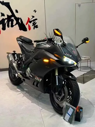 Мотоцикл Ducati 400 на заказ