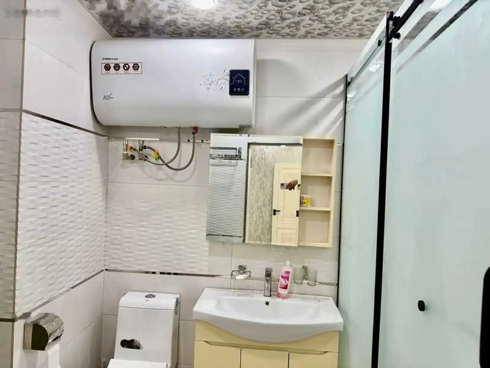 2-комн. квартира, 2 этаж, 68м², Шохмансур, Скорый