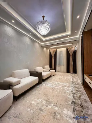 3-комн. квартира, 10 этаж, 94 м², сомони