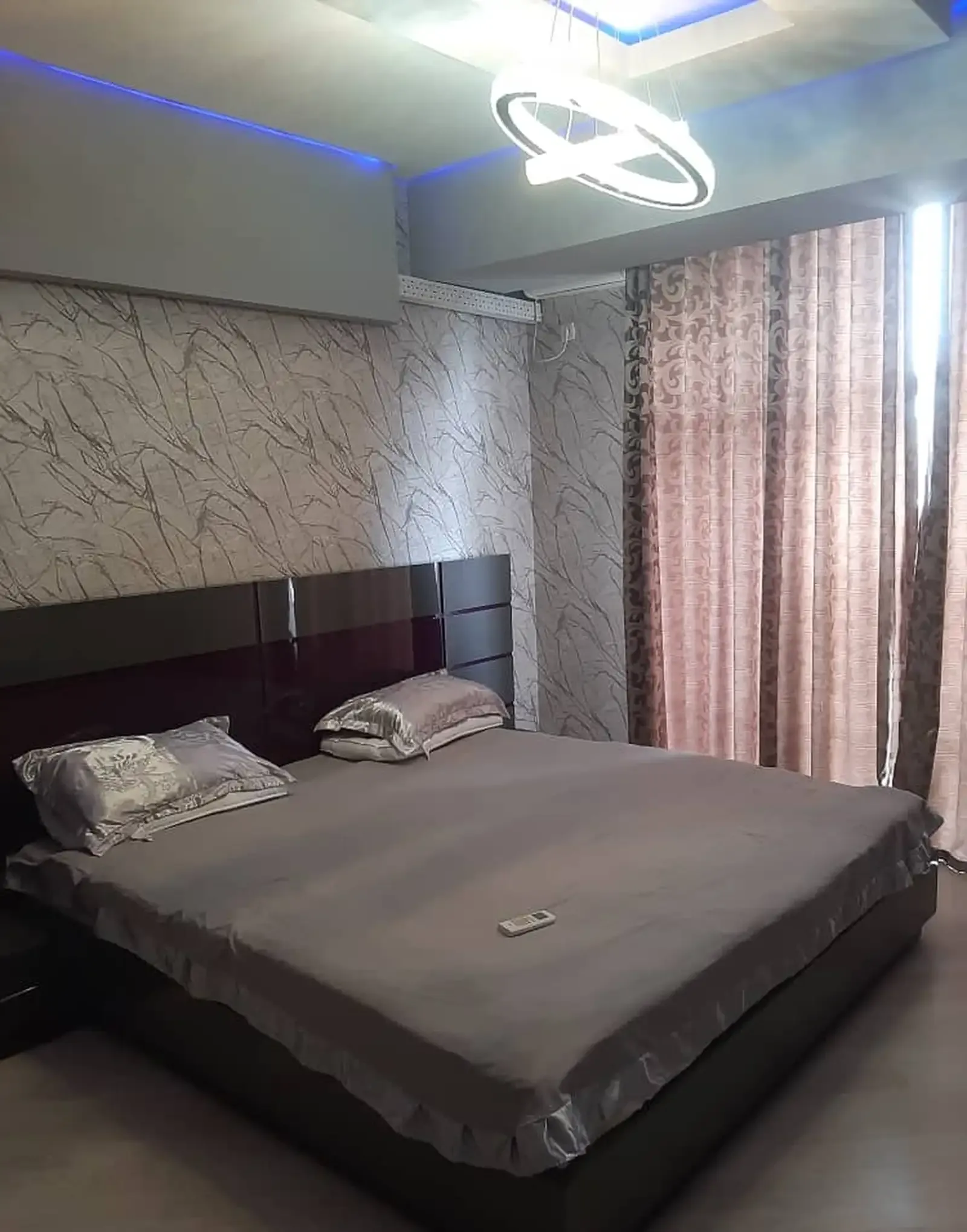 2-комн. квартира, 16 этаж, 88м², Овир