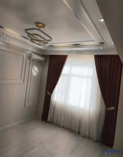 4-комн. квартира, 3 этаж, 136 м², Сино 82 мкр