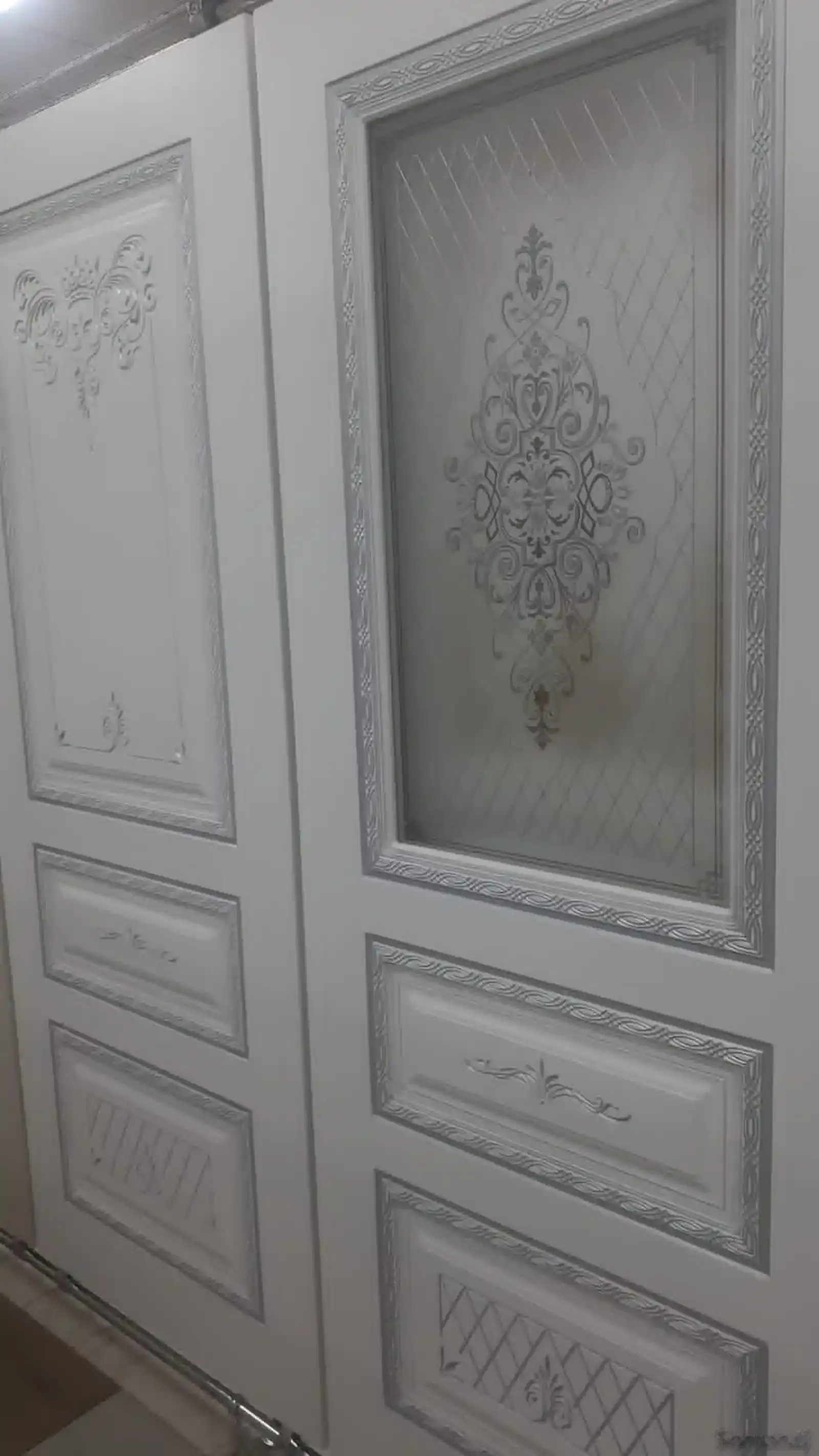 Дверь