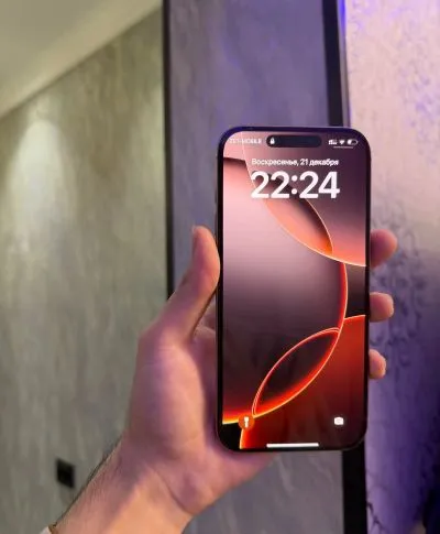 Apple Iphone 16 Pro Max 256 gb — миниатюра 2