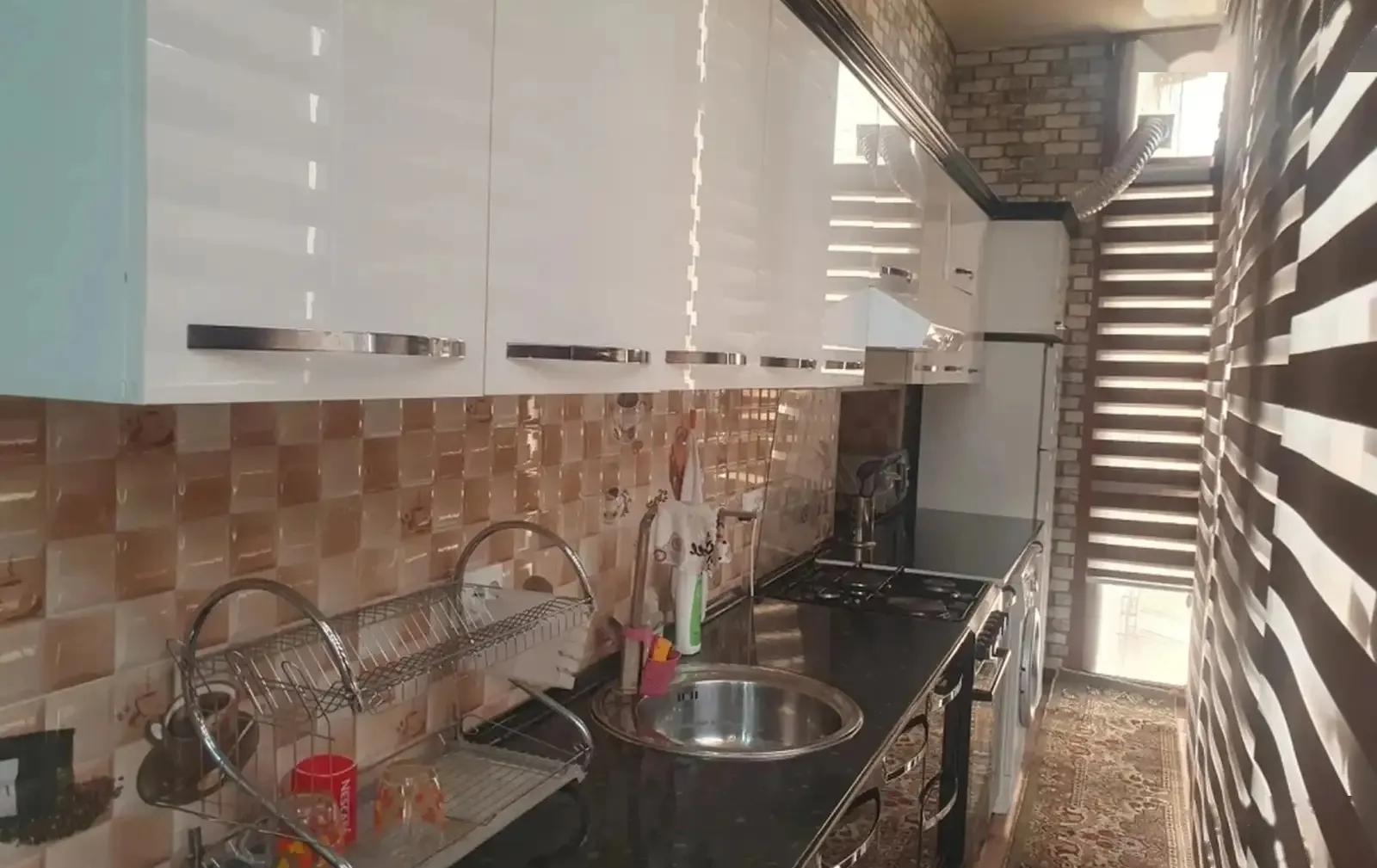3-комн. квартира, 5 этаж, 75м², 13 Мкр Кохи Рудаки.