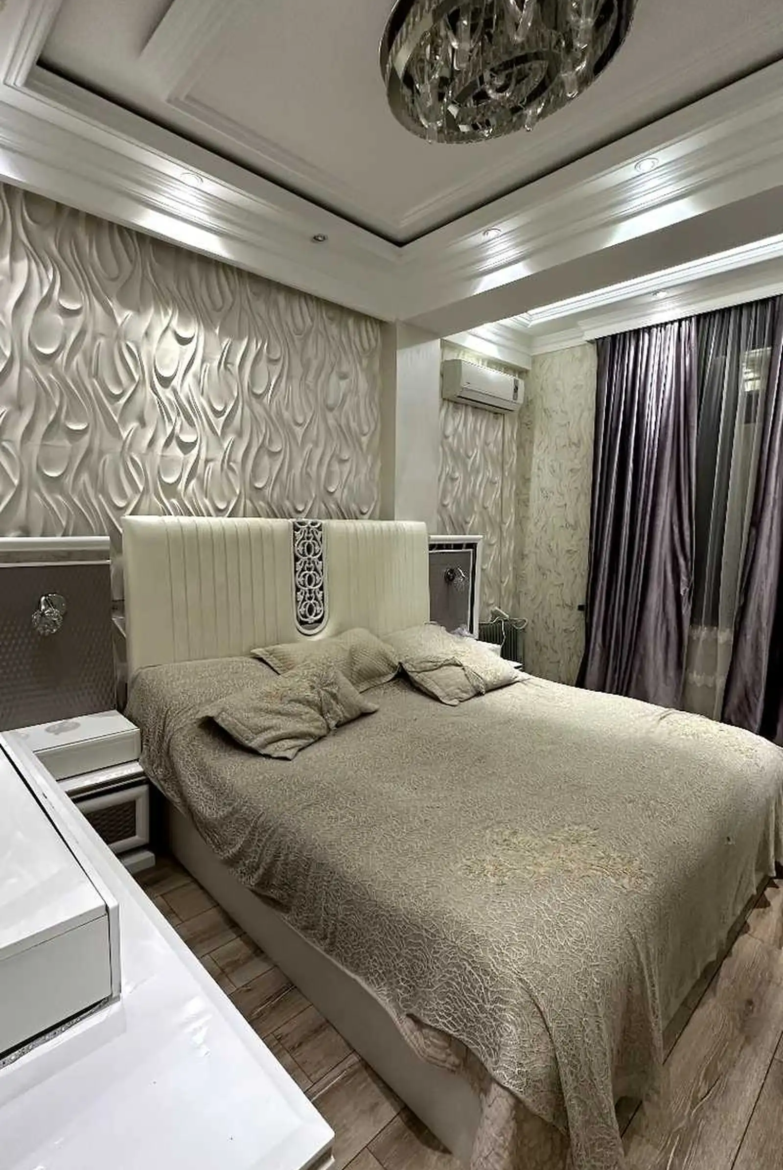 3-к квартира, 2 этаж, 135 м², Пединститут пушти Гостиница Сафо белый Городок