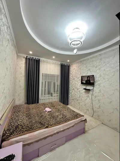2-комн. квартира, 2 этаж, 70 м², ул. Умари Хаём, троллейбусный парк, И. Сомони — миниатюра 4