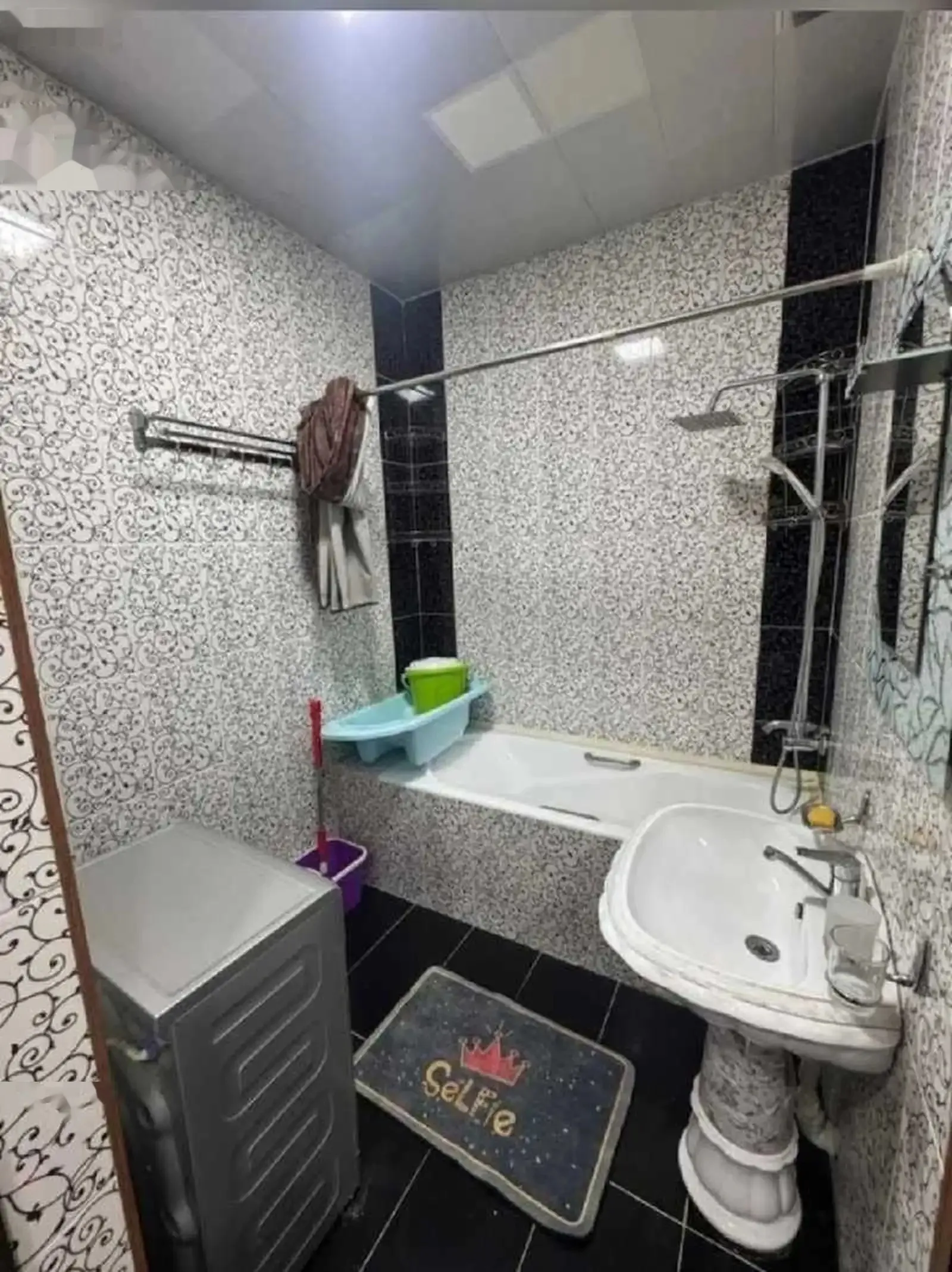 2-комн. квартира, 10 этаж, 60м², Голубой Экран