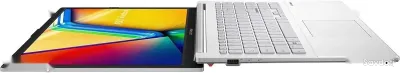 Ноутбук Asus Vivobook 15 X1504VA-BQ4852, Core 7 8gb 512gb SSD Full HD Silver