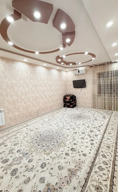 3-комн. квартира, 2 этаж, 65м², 84мкр, Ресторан «Тайга»