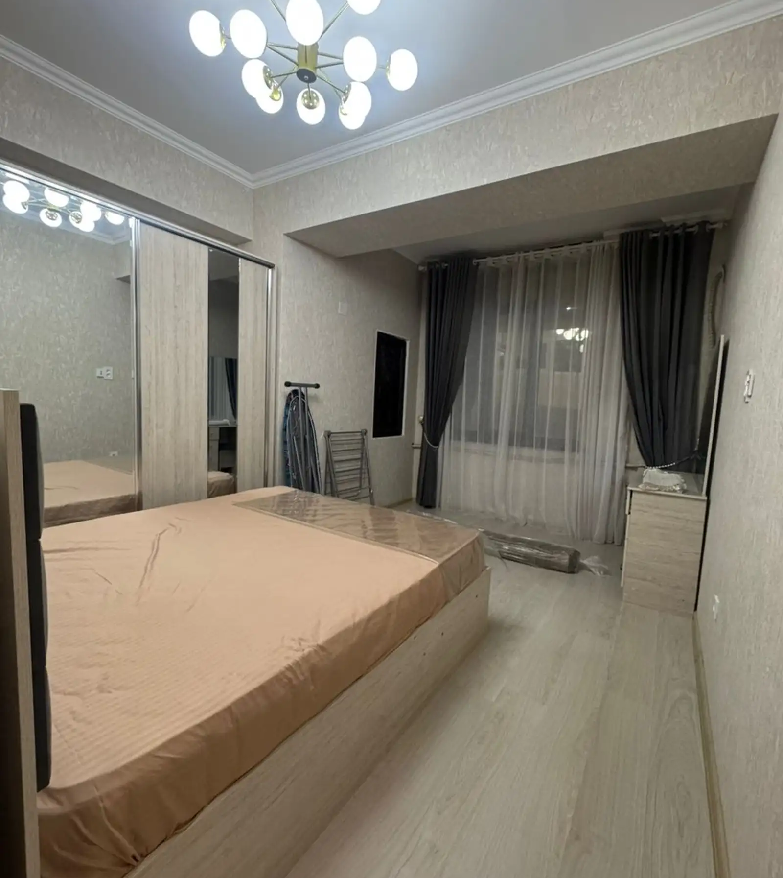 2-комн. квартира, 6 этаж, 70м², Шохмансур Айни