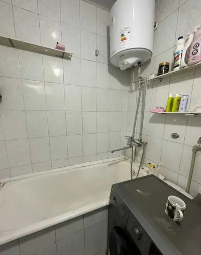 3-комн. квартира, 4 этаж, 60м², сино
