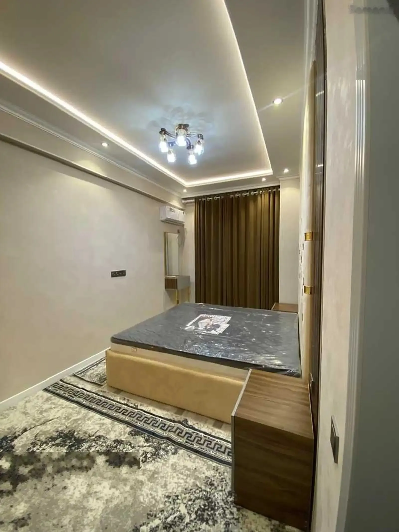 2-комн. квартира, 9 этаж, 60м², И. Сомони, Овир