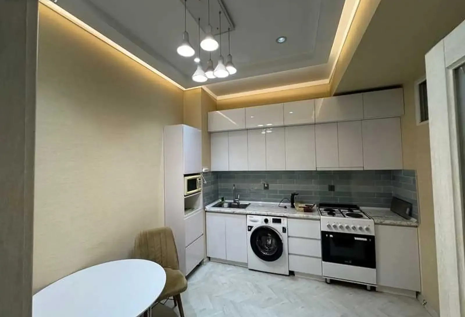 2-комн. квартира, 9 этаж, 75м², Чордома Аэропорт