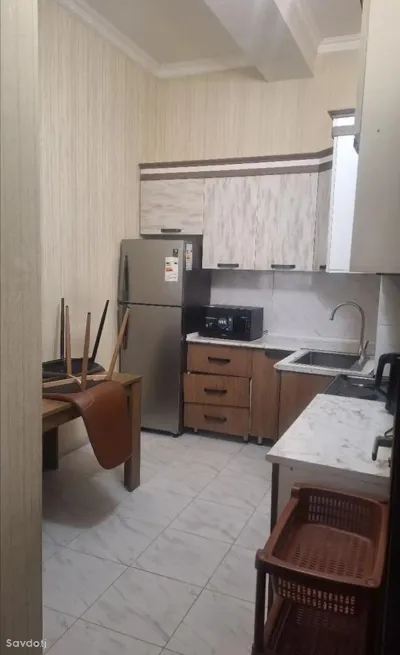 3-комн. квартира, 1 этаж, 98м², Сомони