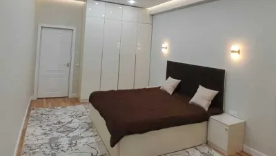 2-комн. квартира, 5 этаж, 80м², Тц аниса