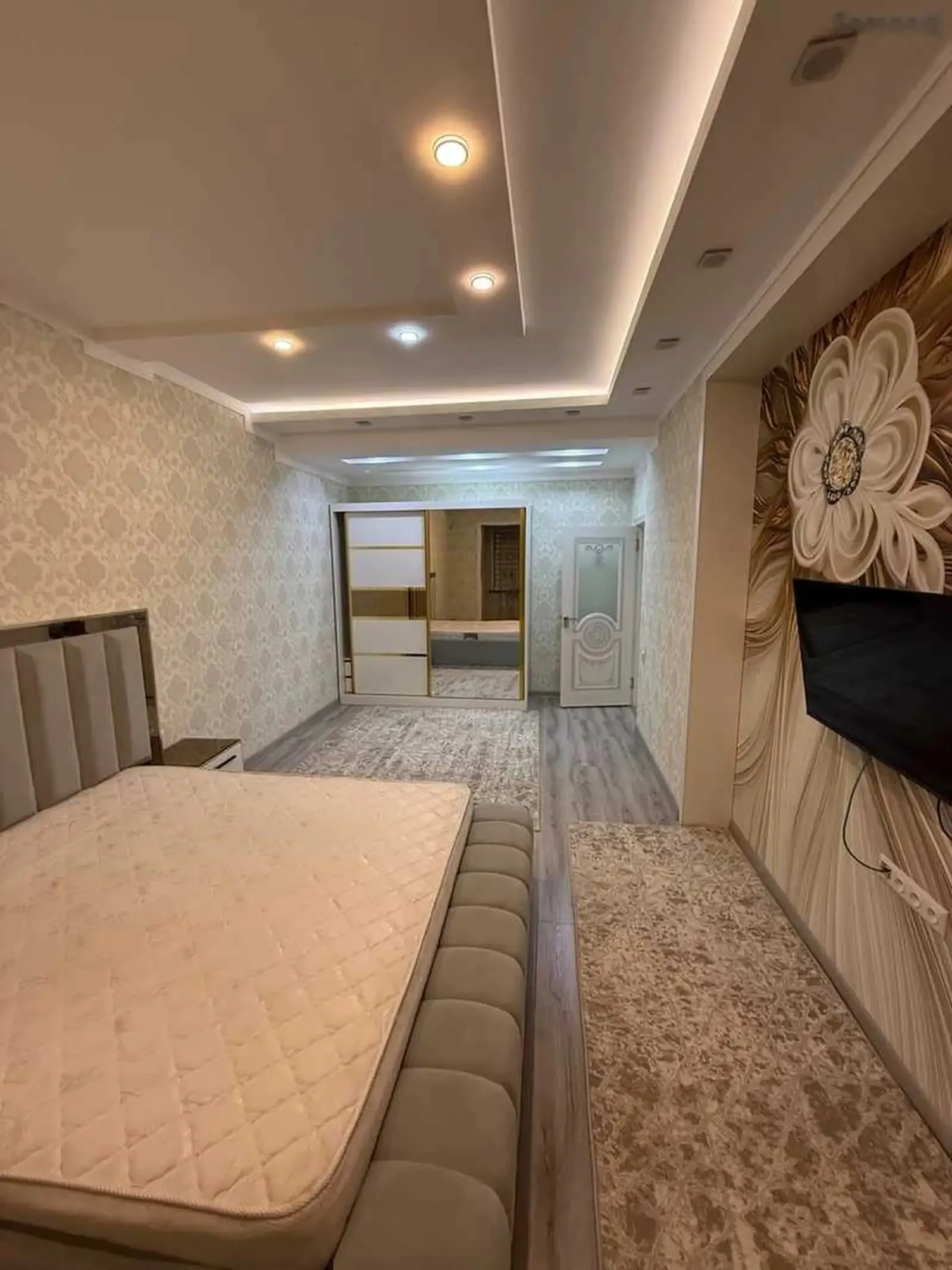 2-комн. квартира, 8 этаж, 117м², Исмоили Сомони