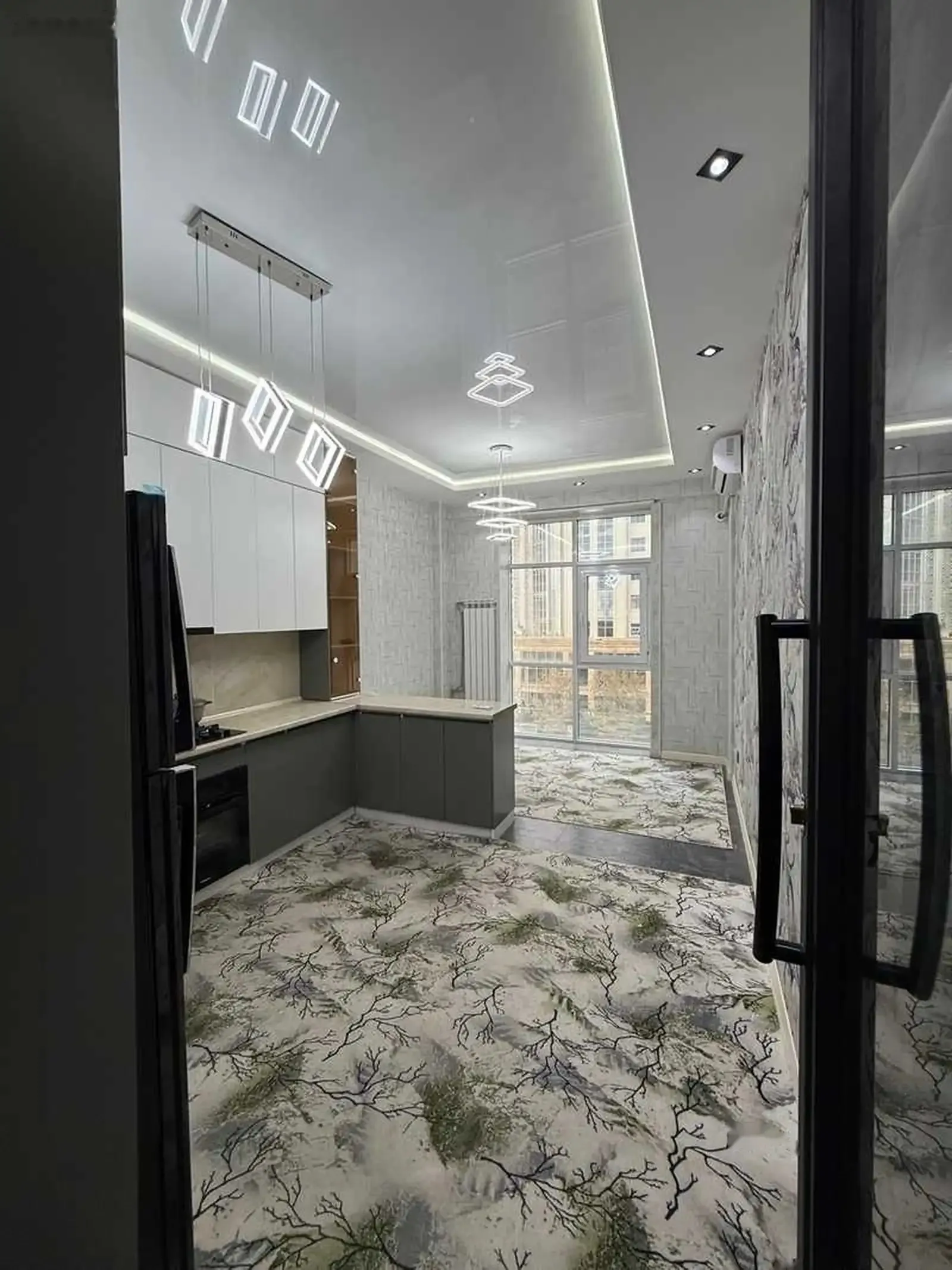2-комн. квартира, 4 этаж, 100м², доми бари пайкар