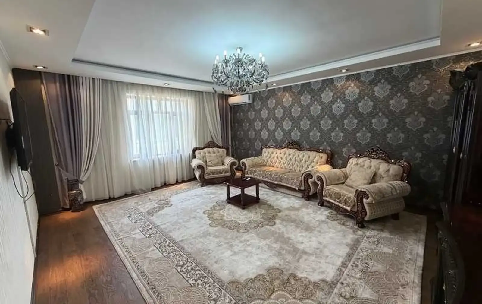 3-комн. квартира, 3 этаж, 120м², Исмоили Сомони