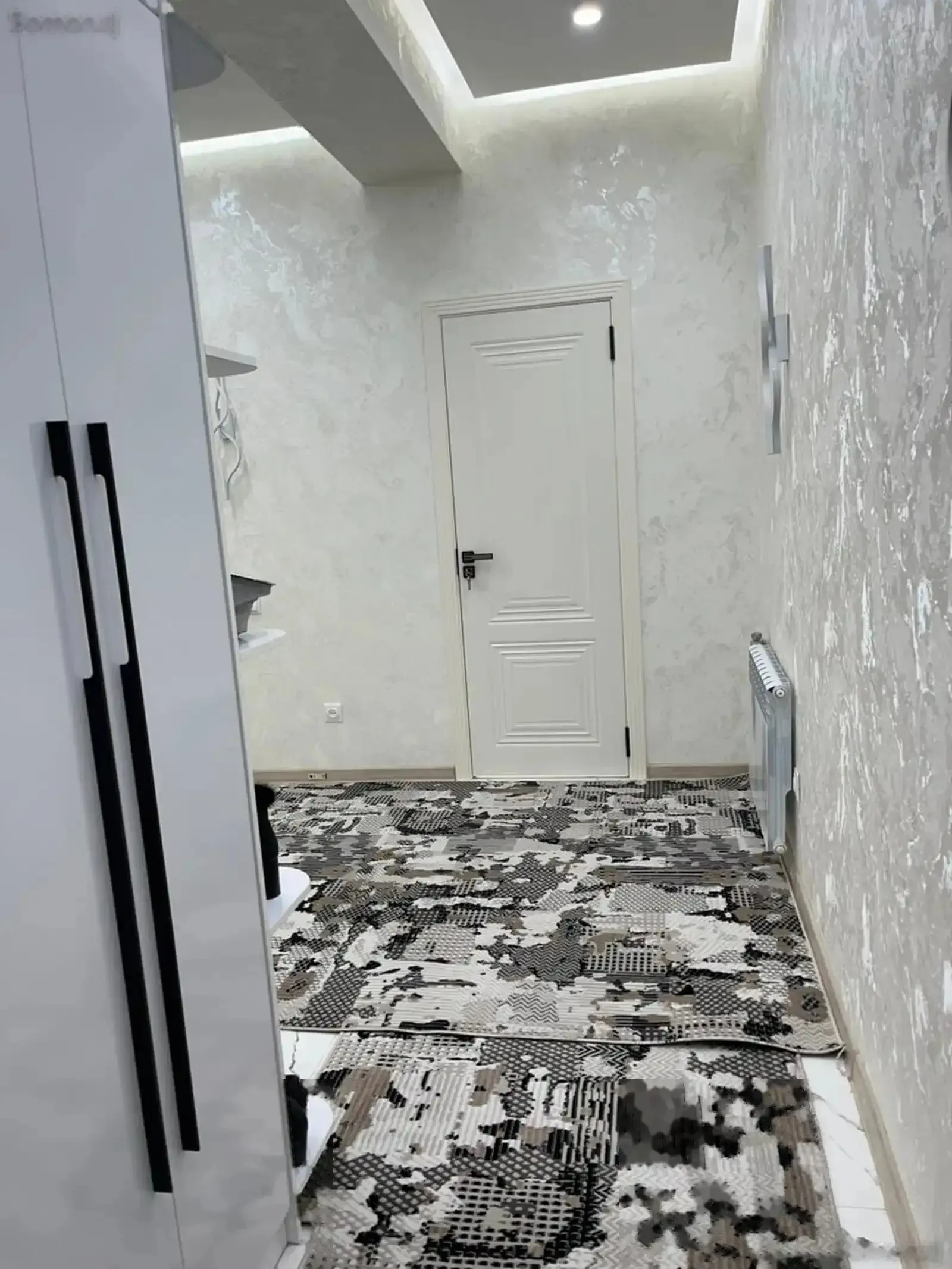 2-комн. квартира, 5 этаж, 65м², Шохмансур зелёный бозор