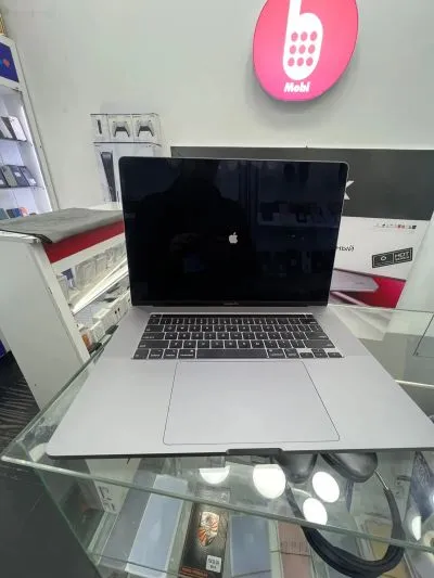 Ноутбук apple macbook pro