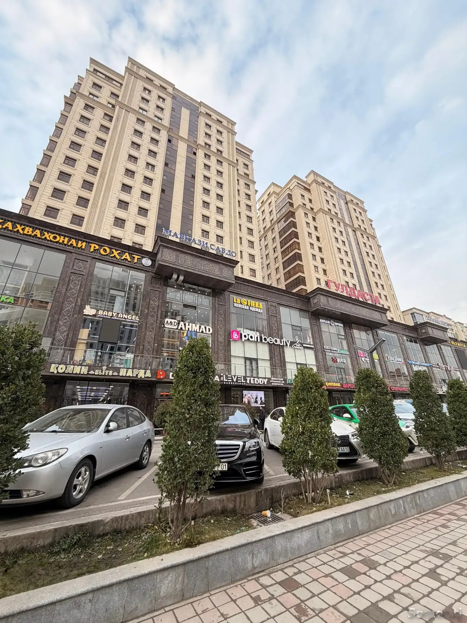 1-комн. квартира, 3 этаж, 66 м², 82 мкр, Доми Гулдаста