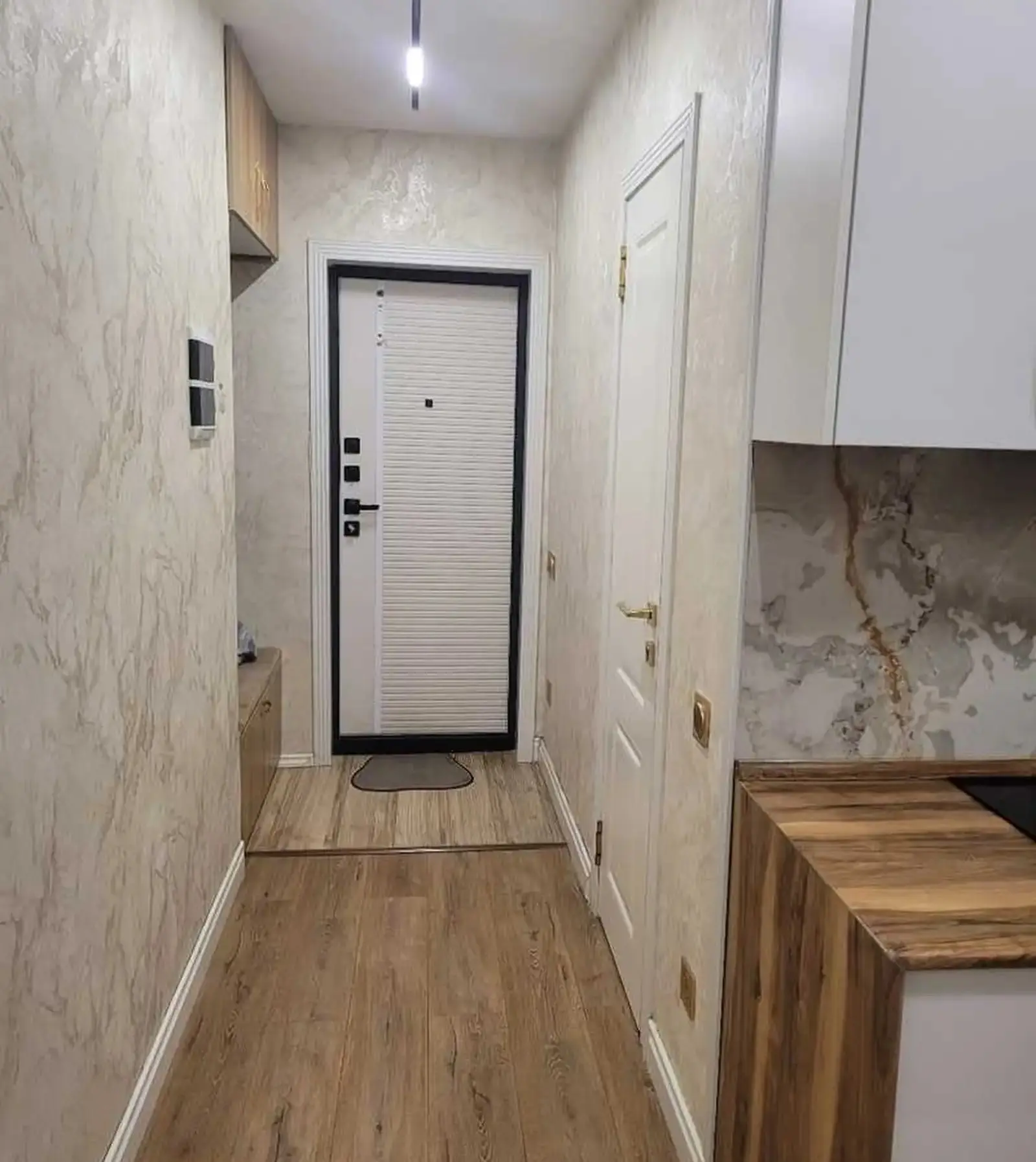 1-комн. квартира, 13 этаж, 30 м², Шохмансур