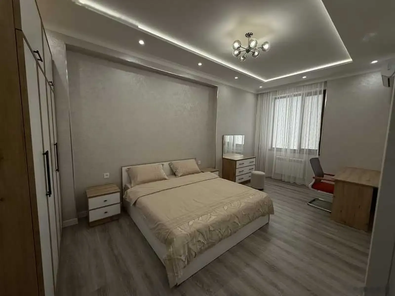 2-комн. квартира, 13 этаж, 90м², Сино, 82 мкр