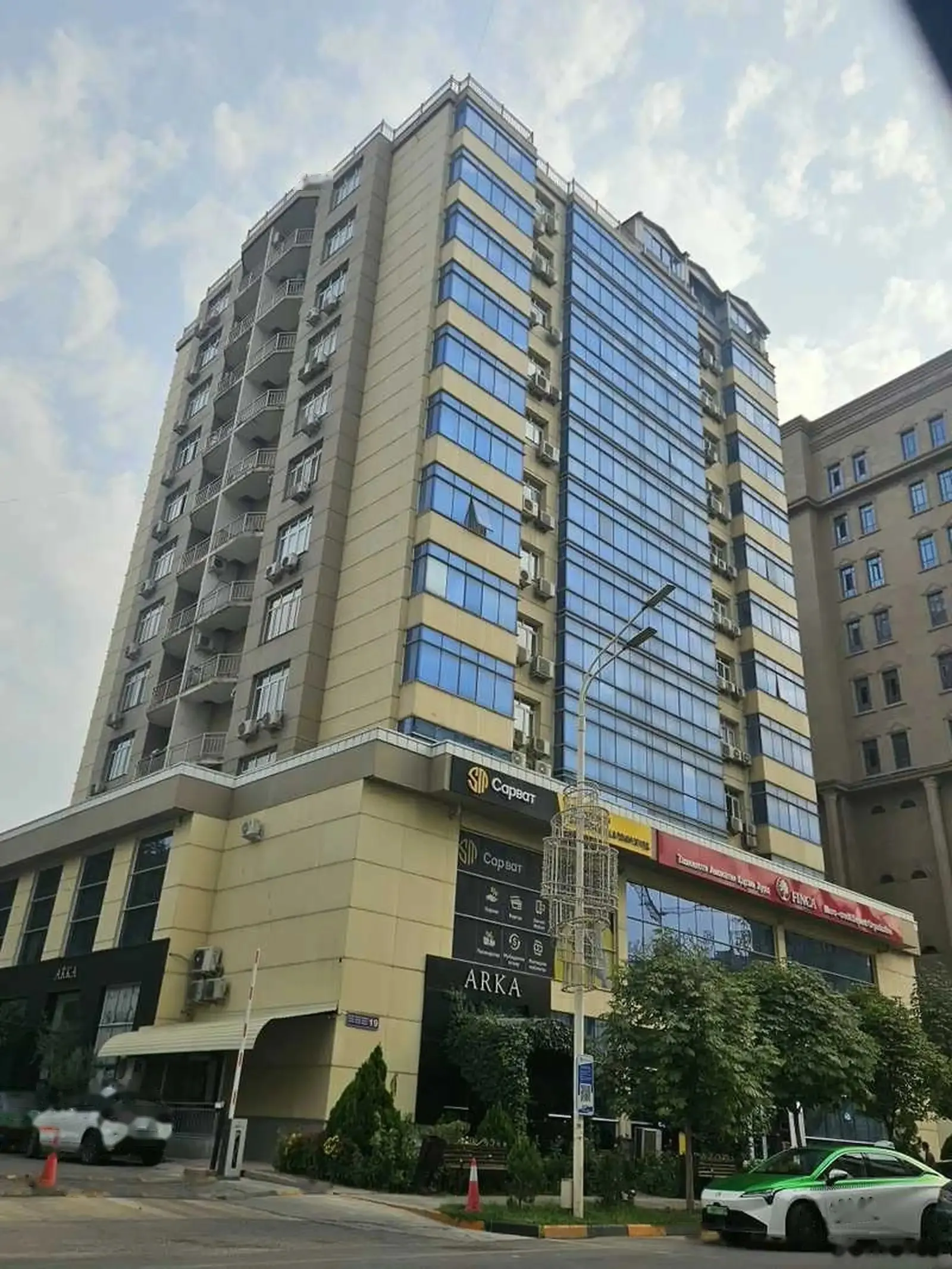 3-комн. квартира, 7 этаж, 130м², Цум
