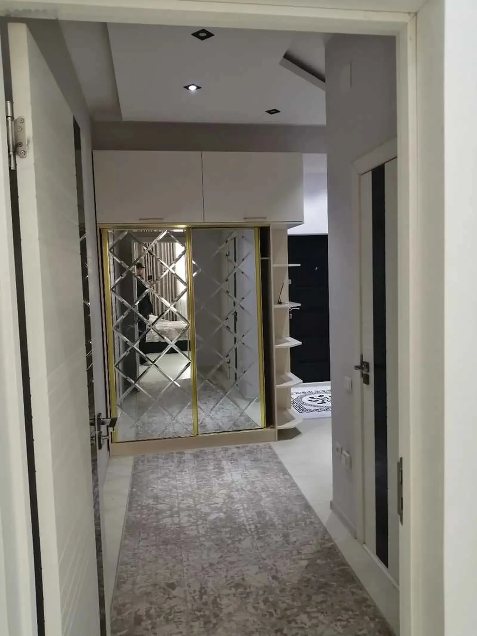 2-комн. квартира, 10 этаж, 70м², доми алфемо