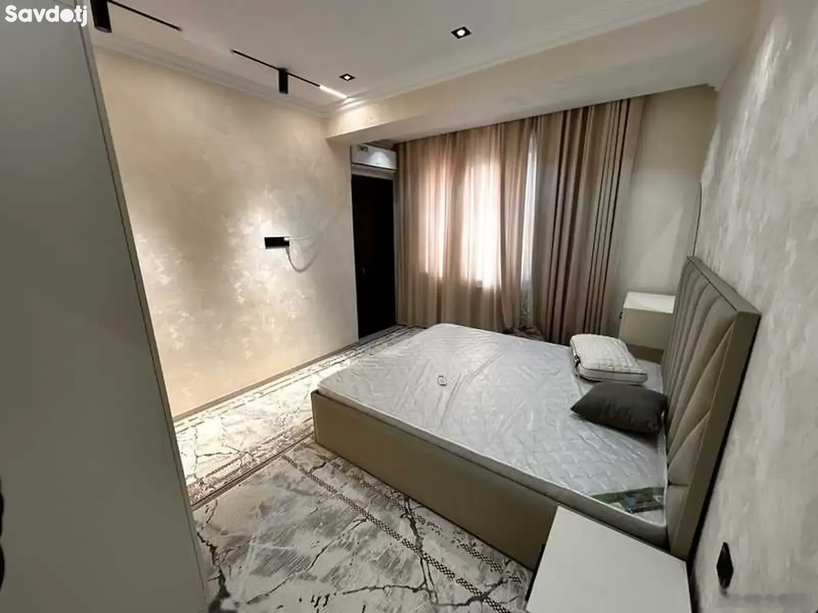 3-комн. квартира, 2 этаж, 80м², 102 мкр, Пайкар