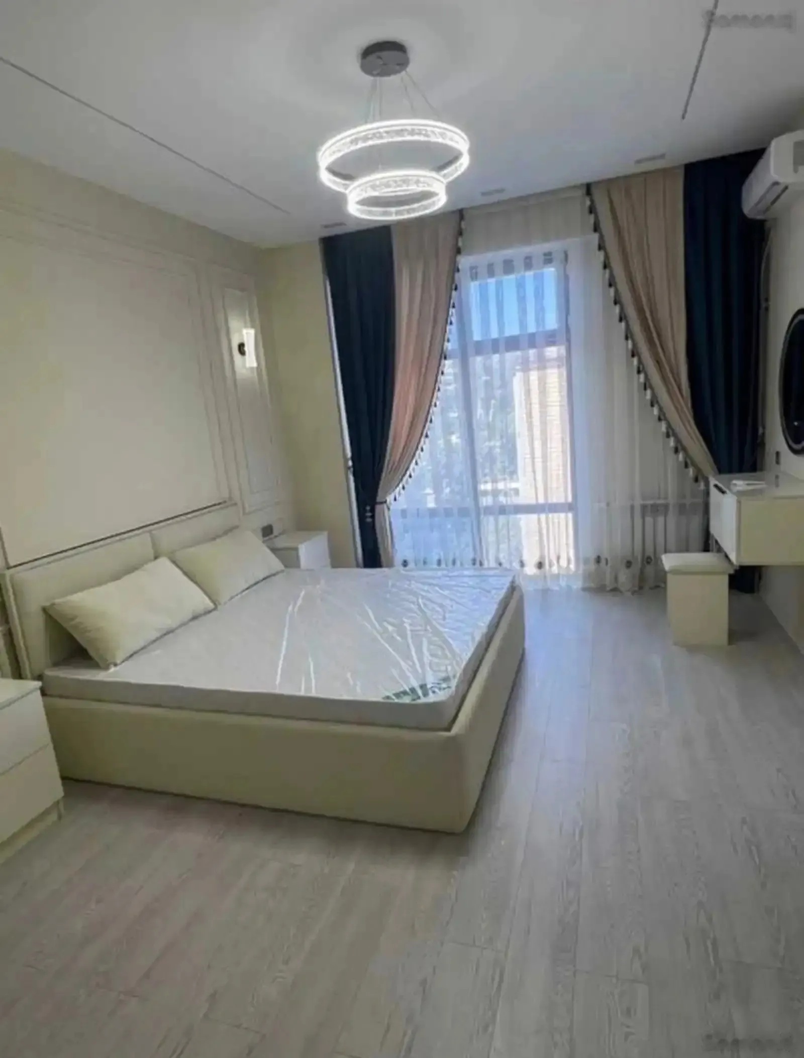 2-комн. квартира, 10 этаж, 72м², Кучаи Айни