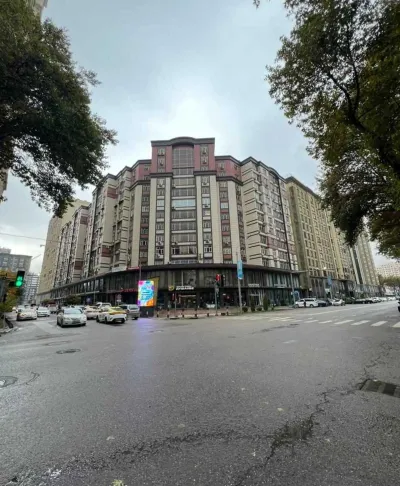 6-комн. квартира, 7 этаж, 332 м², Дом Печати, Супермаркет «Пайкар»