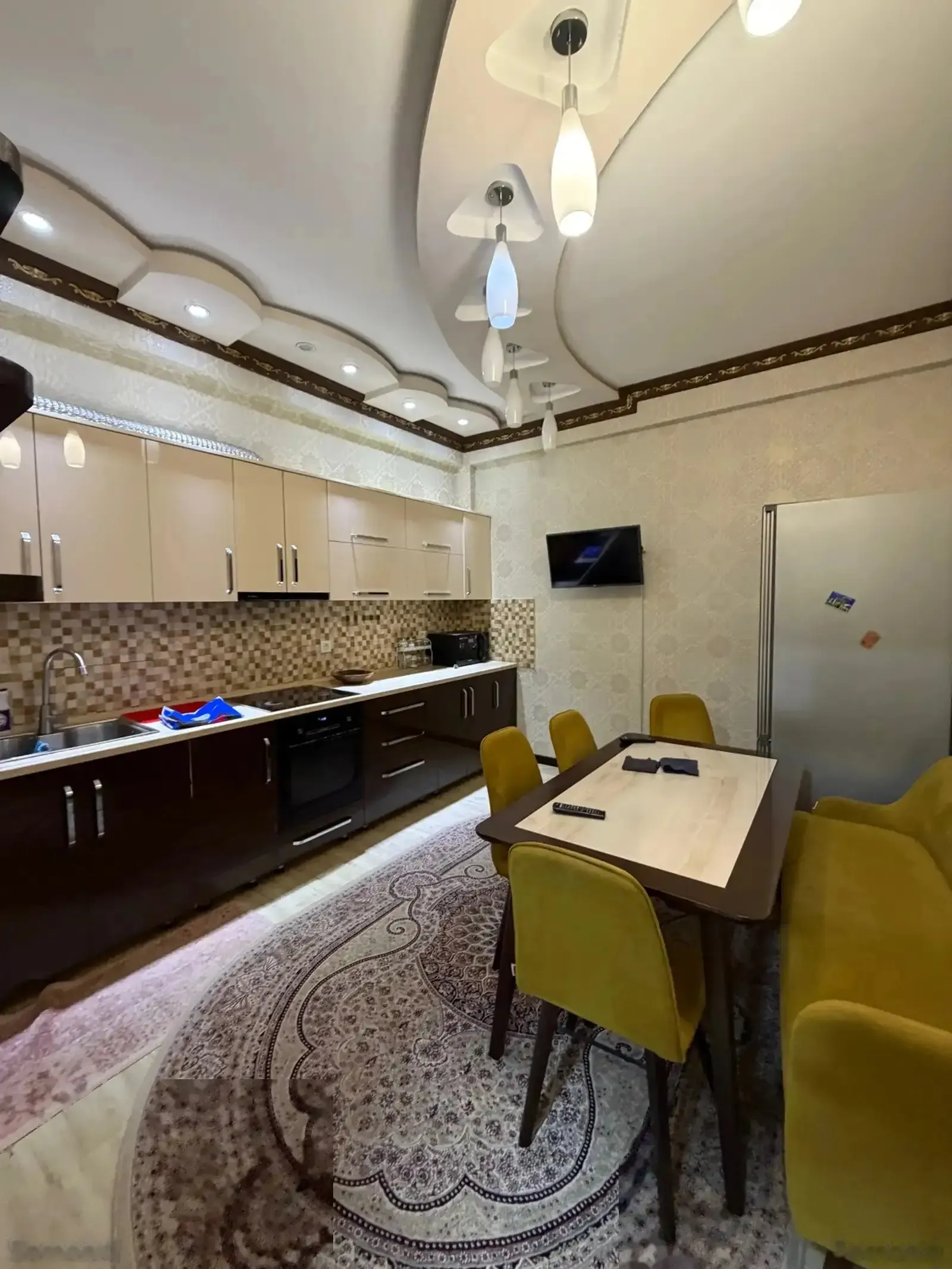 3-комн. квартира, 12 этаж, 100м², сино