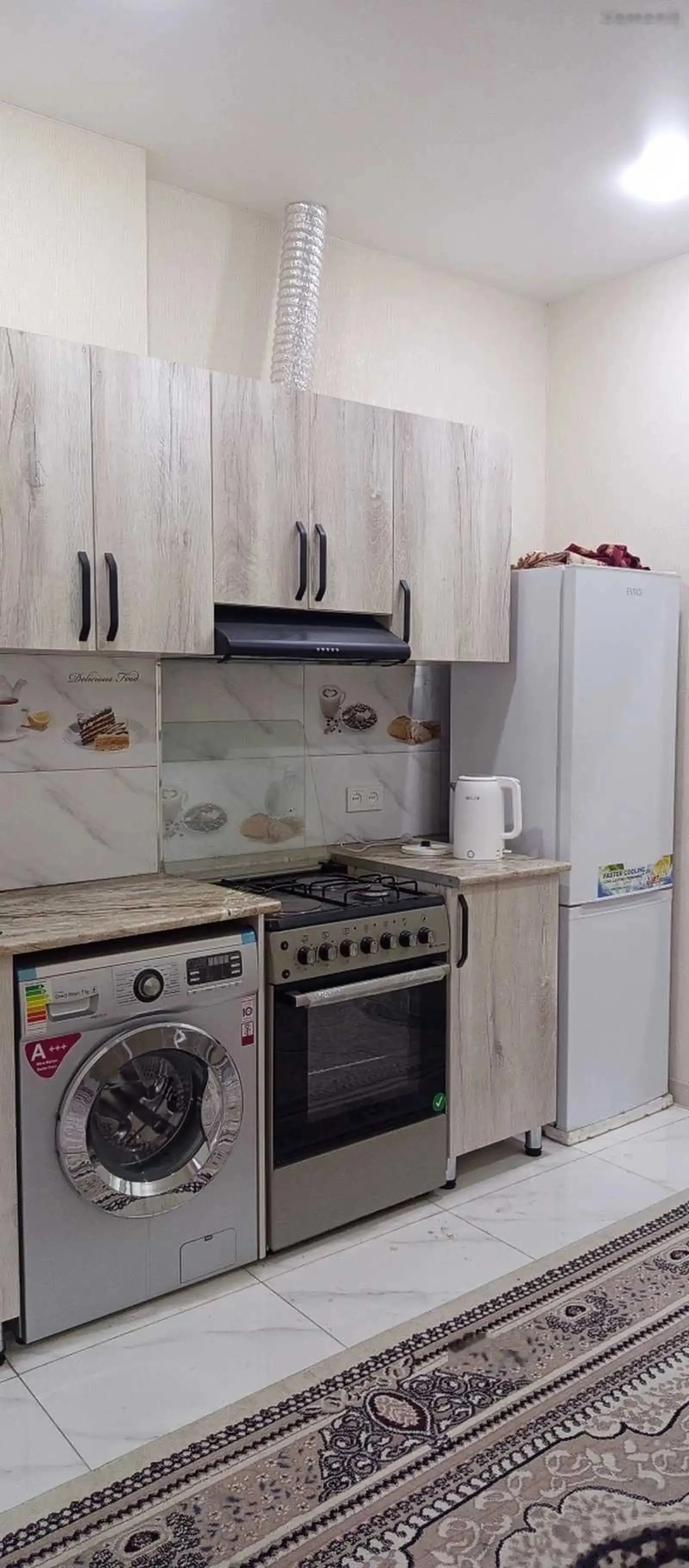 2-комн. квартира, 18 этаж, 80м², Хилтон