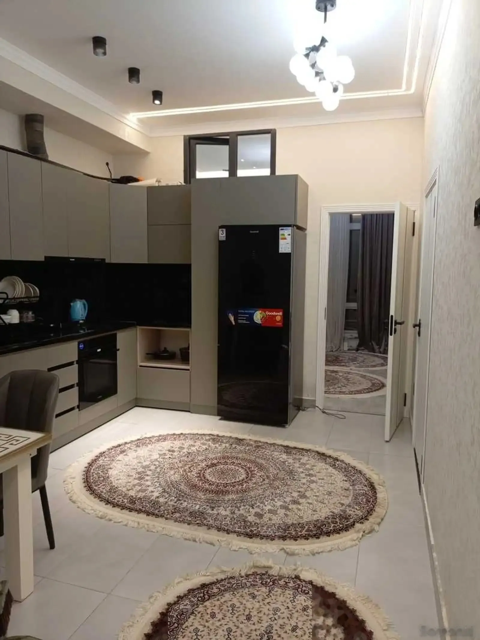 2-комн. квартира, 11 этаж, 70м², Овир, Султанбей