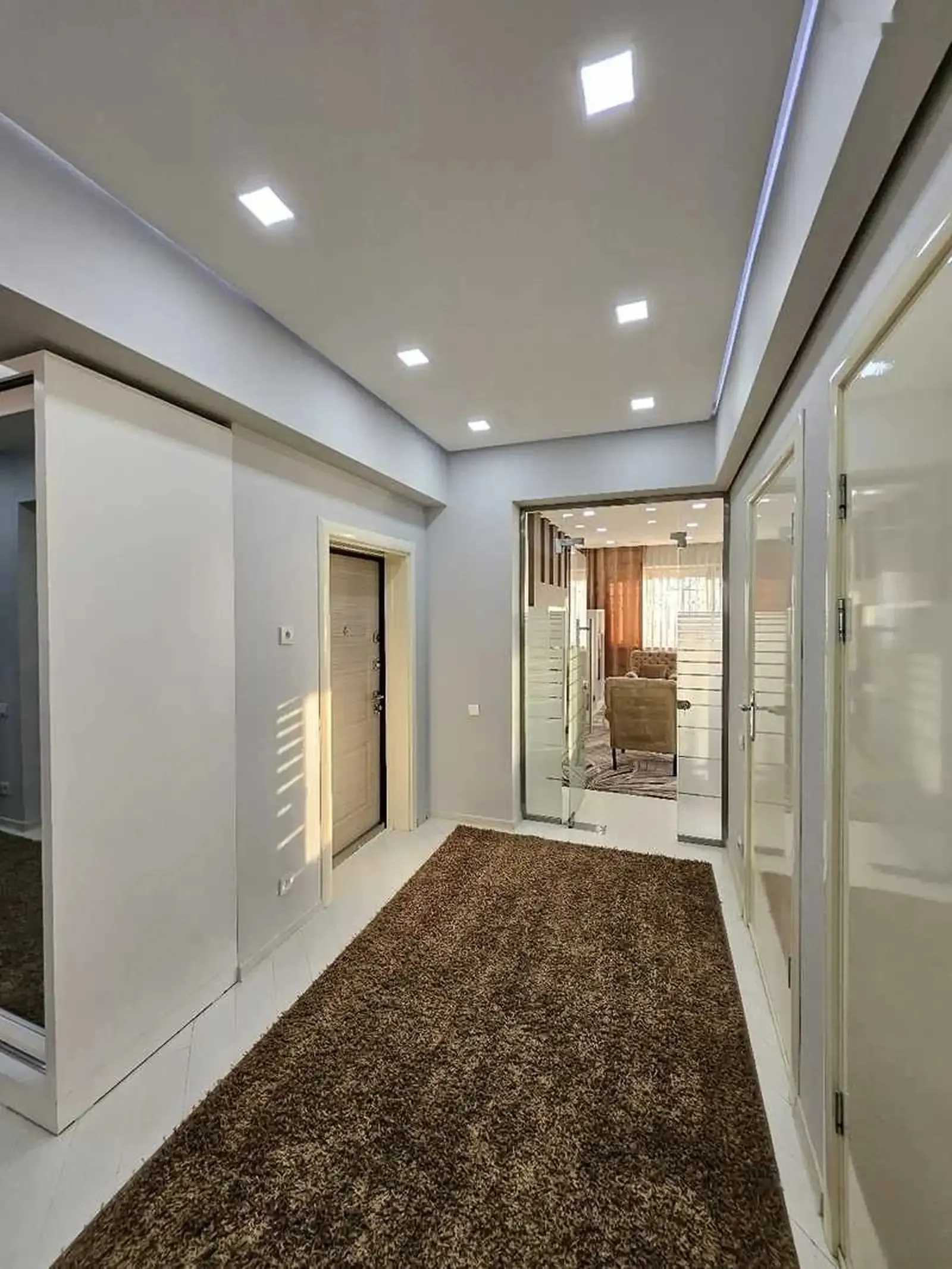 5-комн. квартира, 4 этаж, 240м², И.Сомони