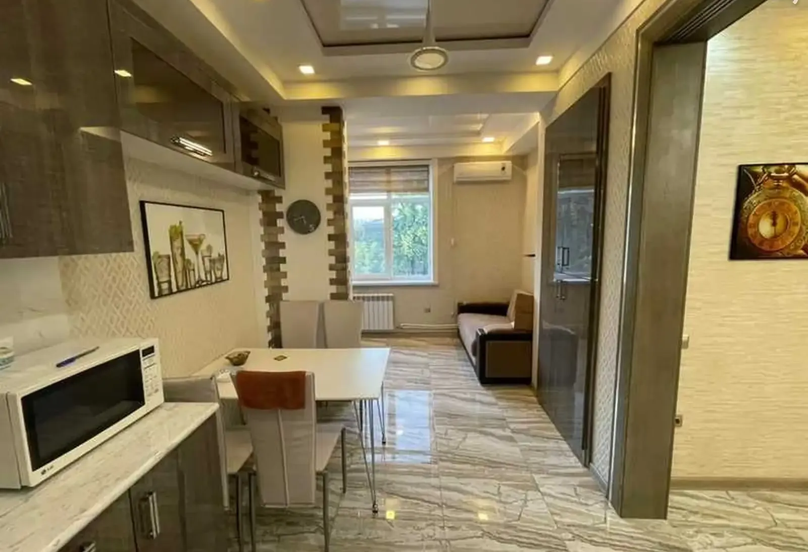 2-комн. квартира, 3 этаж, 70м², Садбарг пушти доми Вайкики
