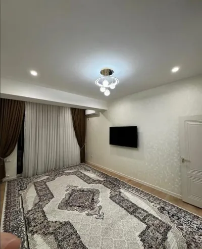 2-комн. квартира, 14 этаж, 70м², Шохмансур