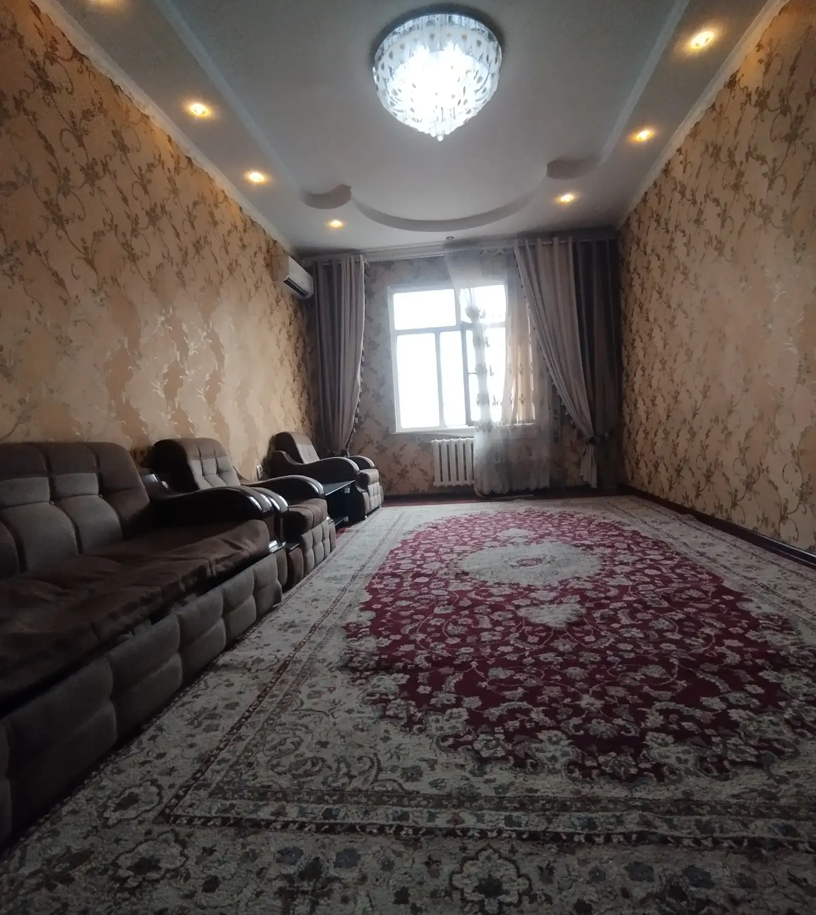 4-комн. квартира, 7 этаж, 140м², Зарнисор, назди Посольство Узбекистан, пеши доми Анор
