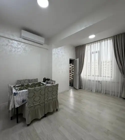 3-комн. квартира, 15 этаж, 93 м², Шохмансур