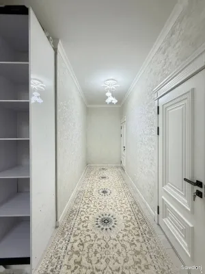 2-комн. квартира, 3 этаж, 71м², сино
