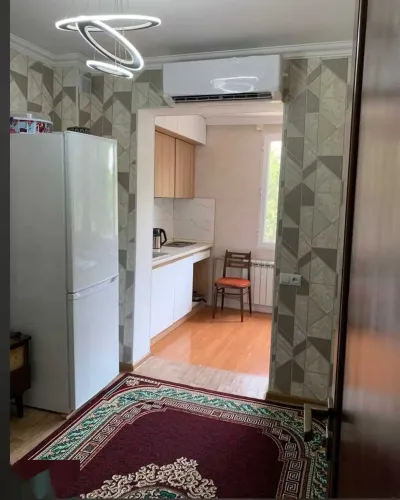 3-комн. квартира, 2 этаж, 67м², 33 мкр