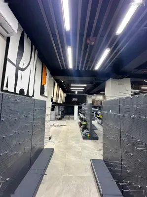 Помещение под свободное назначение, 200м², 1-й проезд улицы Хосрова Дехлеви 1, Напротив офиса Вавилон Т, Центр, Район Шохмансур
