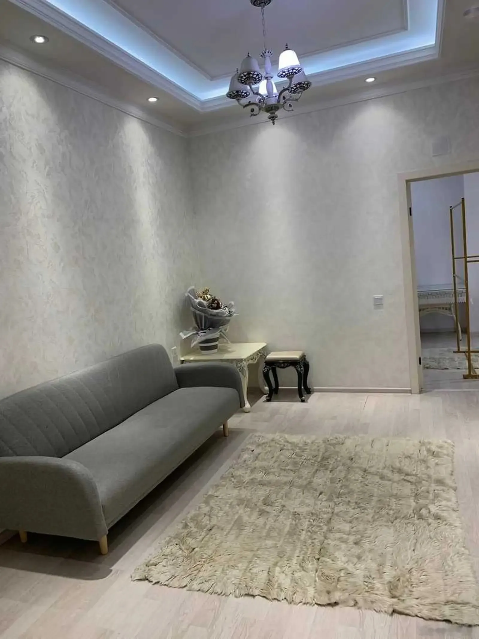 2-комн. квартира, 16 этаж, 55м², пайкари скорый