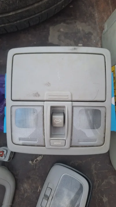Плафон на Kia Sportage