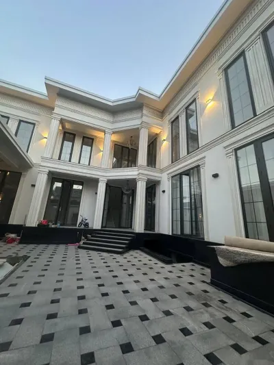 1-этажный, 7 комнатный дом, 700 м², н.Исмоили Сомони