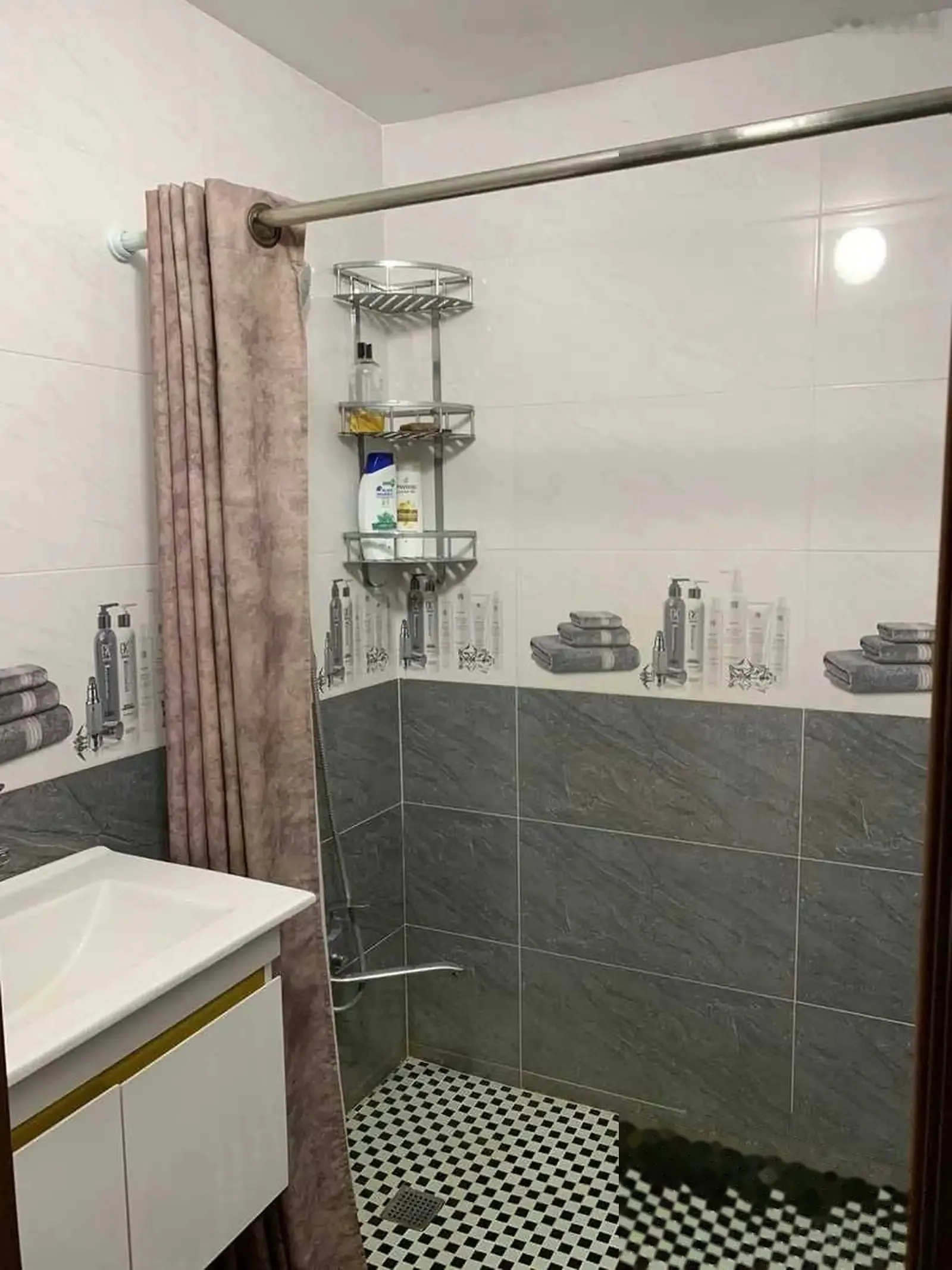 3-комн. квартира, 2 этаж, 67м², Фирдавси