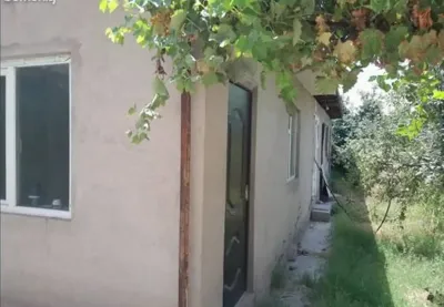 2-этажный, 4 комнатный дом, 350 м², Сино
