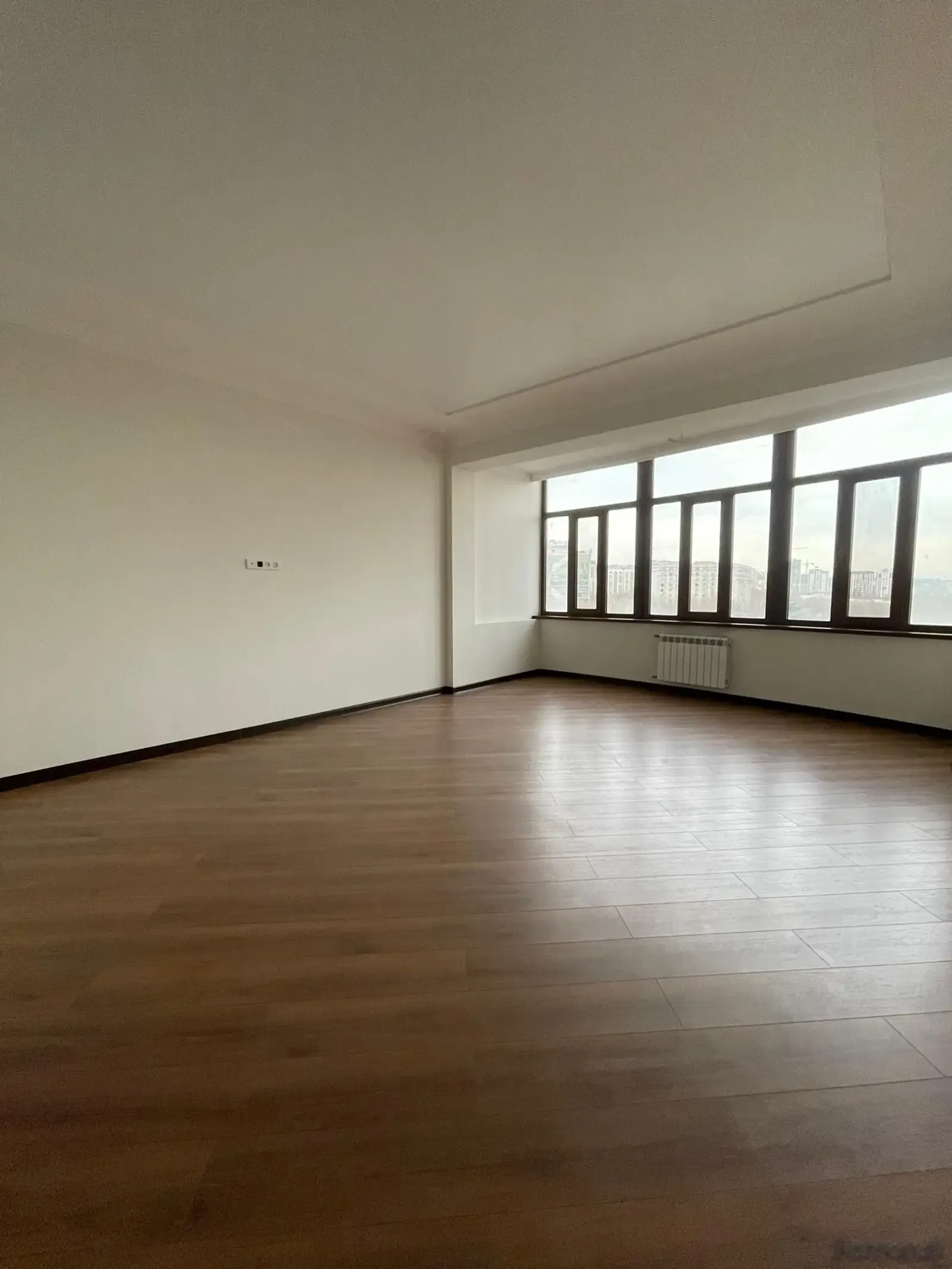 3-комн. квартира, 9 этаж, 176 м², Дом печать, Ил Патио