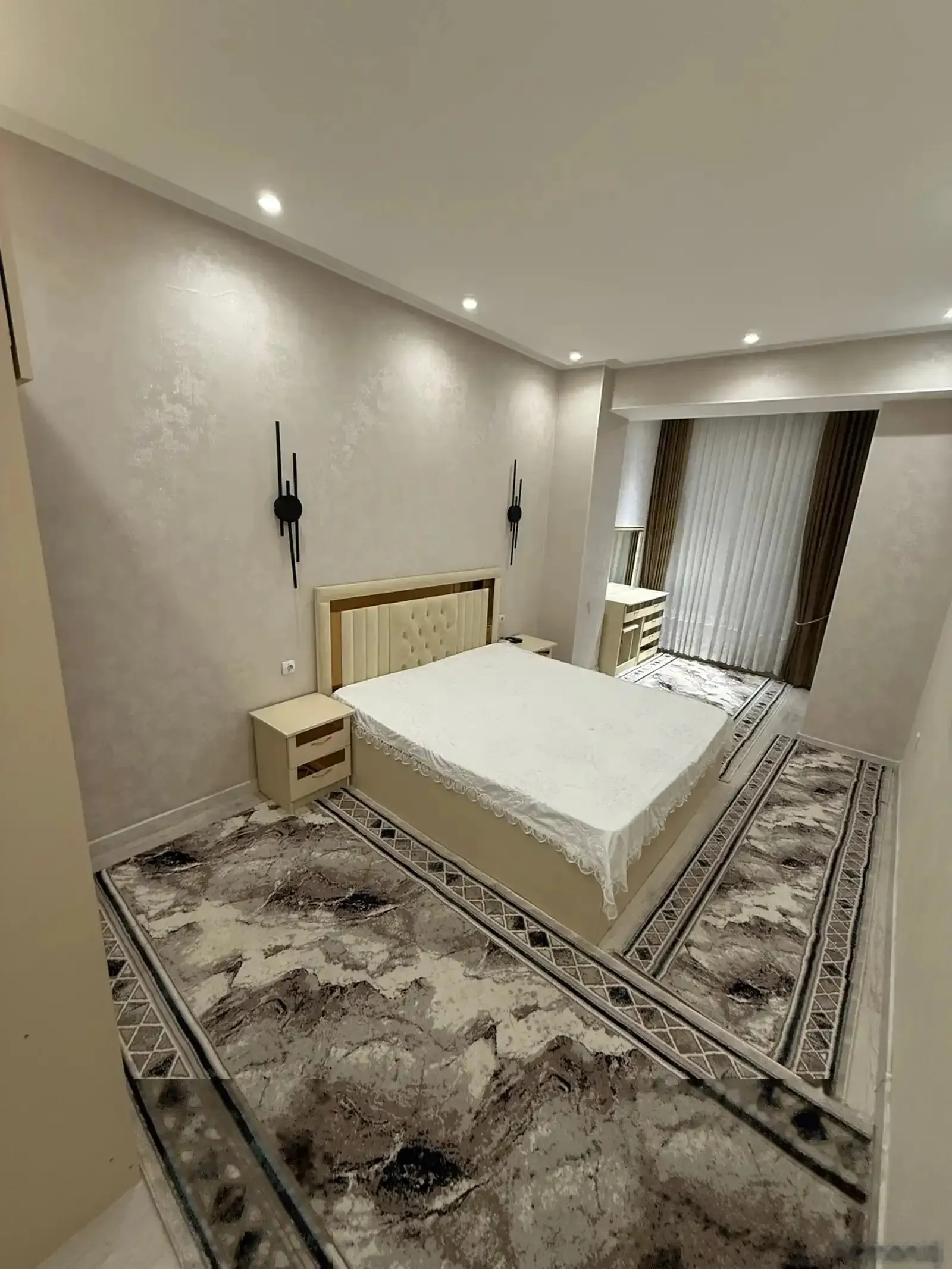 2-комн. квартира, 12 этаж, 86м², Шохмансур